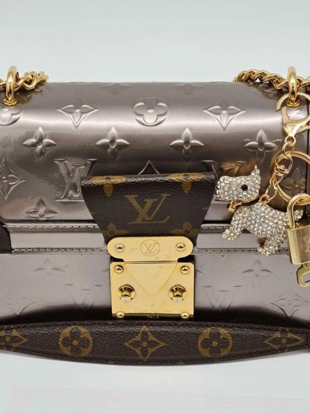 Louis Vuitton Gold Lock & Key 🔑 Authentic LV Unbranded Dog Keychain Charm - Picture 3 of 7
